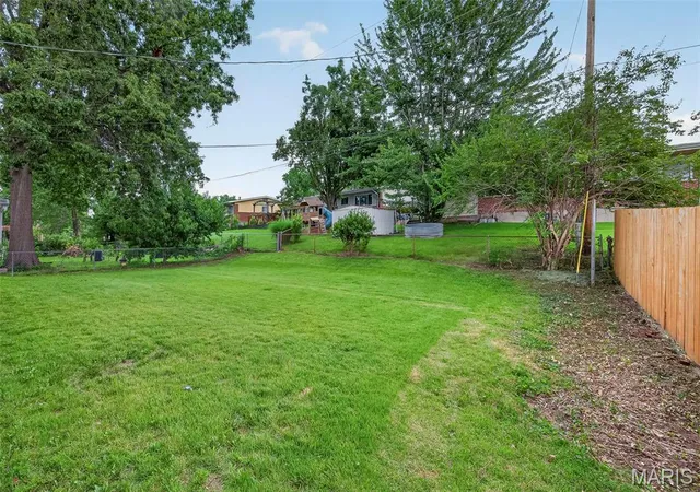 61st image of 1360 Arlington Dr, Florissant, MO 63033 | MLS# MIS26041655