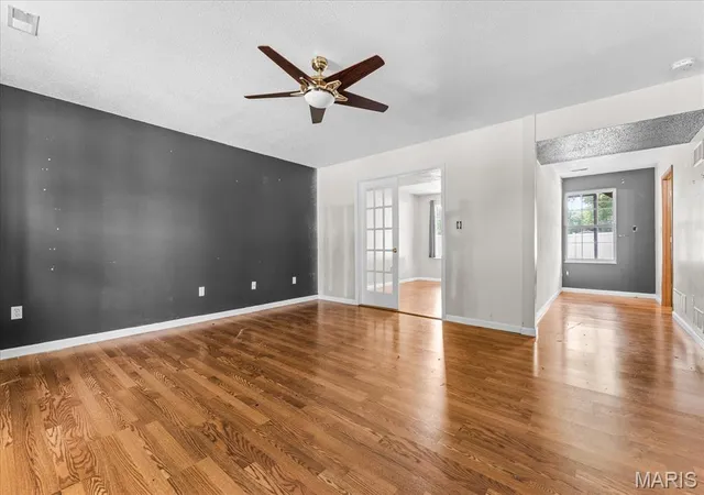 Photo 3 of Single family home for sale at 342 Vermillion Dr, O Fallon, IL 62269 | MLS# MIS26041675 | Listing updated on 2026-10-20