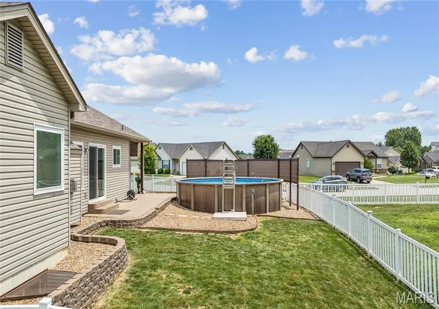5th image of 800 Mule Creek Dr, Wentzville, MO 63385 | MLS# MIS26041705