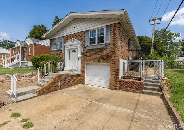 1st image of 9249 Reavis Barracks Rd, Saint Louis, MO 63123 | MLS# MIS26041710