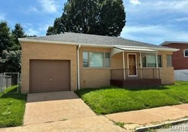 Single family home for sale at 5444 Sunshine Dr, St Louis, MO 63109 | MLS# MIS26041723