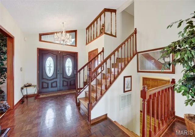 Photo 3 of Single family home for sale at 106 Meadow Ln, St Robert, MO 65584 | MLS# MIS26041735 | Listing updated on 2026-09-04