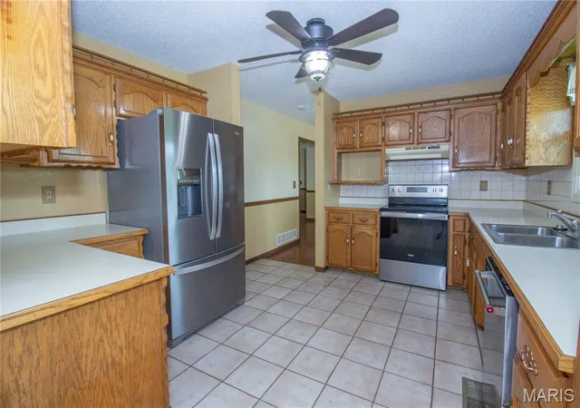 Homes for sale in Waynesville, MO | 24450 Sidney Rd, Waynesville, MO 65583 | MLS# MIS26041736