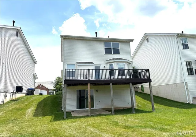 2nd image of 155 Roxbury Dr, O Fallon, MO 63366 | MLS# MIS26041768
