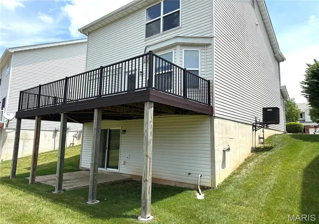 4th image of 155 Roxbury Dr, O Fallon, MO 63366 | MLS# MIS26041768