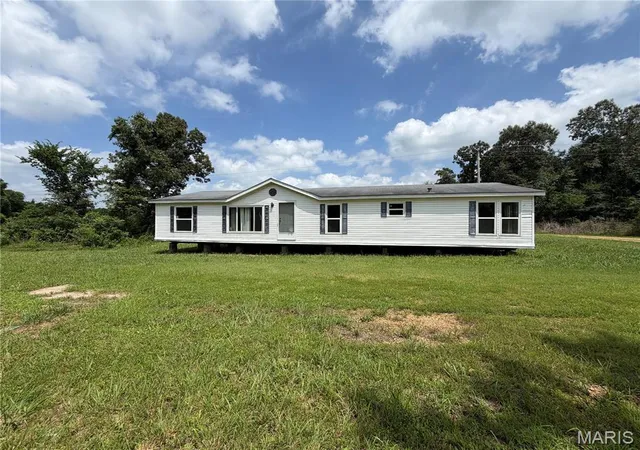 Homes for sale in Doniphan, MO | 3868 State Hwy 21 N, Doniphan, MO 63935 | MLS# MIS26041774