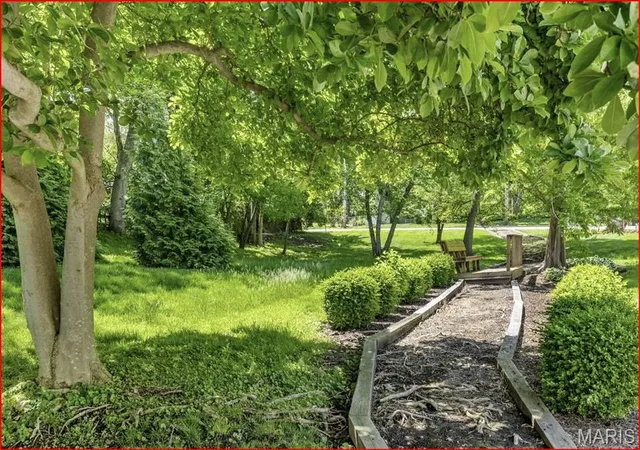 Homes for sale in Brentwood, MO | 8907 Wrenwood Ln, Brentwood, MO 63144 | MLS# MIS26041781