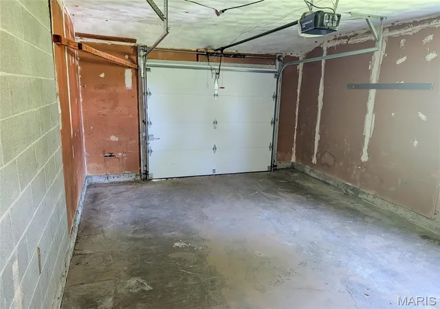 32nd image of 3901 Hwy D, Defiance, MO 63341 | MLS# MIS26041787