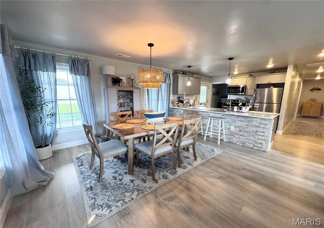 Photo 3 of Sale Pending at 27 Benton Dr, Monroe City, MO 63456 | MLS# MIS26041793 | Listing updated on 2026-08-12