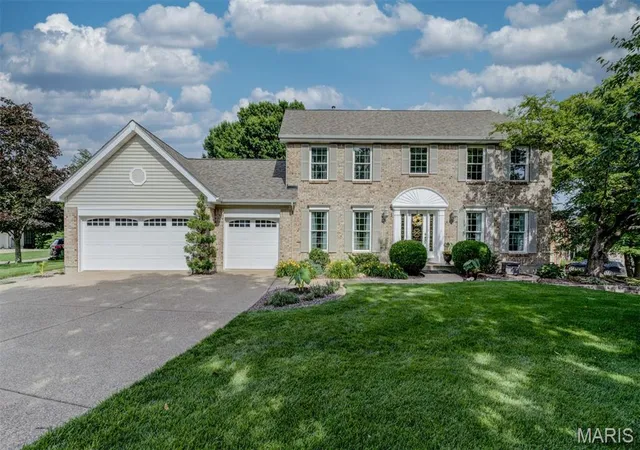1st image of 109 Creek View Pl, Saint Charles, MO 63304 | MLS# MIS26041796