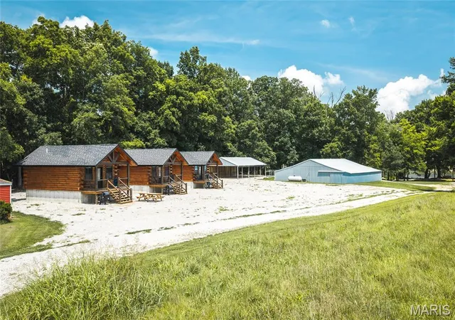 Photo 3 of Multi family home for sale at 472 Paradise Acres, Doniphan, MO 63935 | MLS# MIS26041801 | Listing updated on 2026-07-01