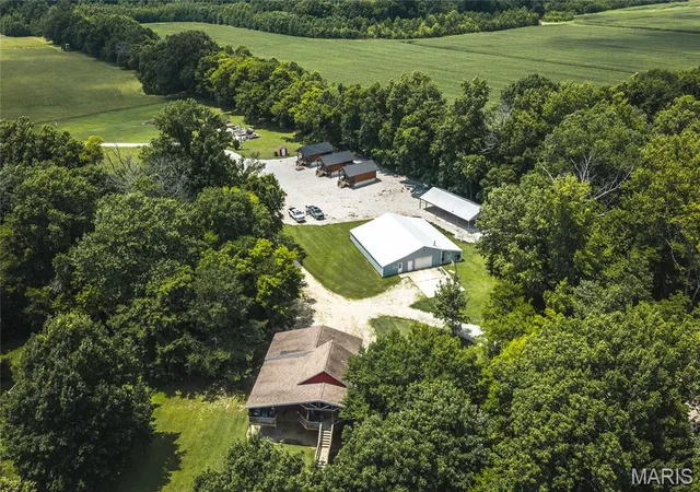 Photo 4 of Multi family home for sale at 472 Paradise Acres, Doniphan, MO 63935 | MLS# MIS26041801 | Listing updated on 2026-07-01