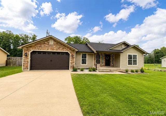 Homes for sale in Poplar Bluff, MO | 3787 Wildwood Path, Poplar Bluff, MO 63901 | MLS# MIS26041806