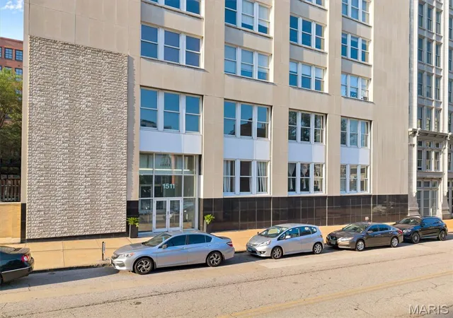 Photo 1 of Condo for sale at 1511 Locust St #610, Saint Louis, MO 63103 | MLS# MIS26041820 | Listing updated on 2026-08-25