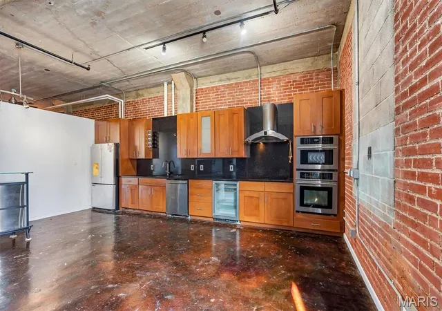 Photo 3 of Condo for sale at 1511 Locust St #610, Saint Louis, MO 63103 | MLS# MIS26041820 | Listing updated on 2026-08-25