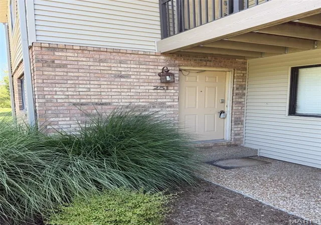 Homes for sale in O'fallon, IL | 251 Eagle Rdg, O'fallon, IL 62269 | MLS# MIS26041821