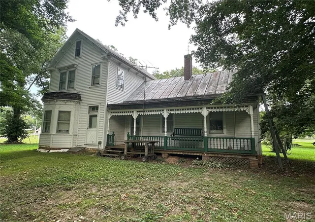 Photo 1 of Single family home for sale at 509 Chestnut St, Evansville, IL 62242 | MLS# MIS26041835 | Listing updated on 2026-07-09