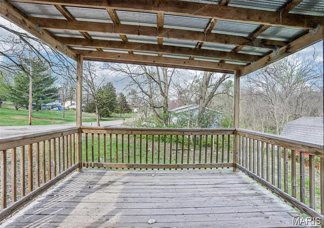 Homes for sale in De Soto, MO | 700 Lovett St, De Soto, MO 63020 | MLS# MIS26041841