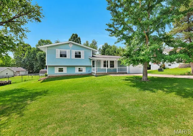 Homes for sale in Union, MO | 4 Woodland Oaks Dr, Union, MO 63084 | MLS# MIS26041859