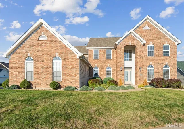 1st image of 5125 Delcastle Dr, Florissant, MO 63034 | MLS# MIS26041886