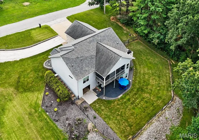 Homes for sale in Columbia, IL | 645 Hill Castle Rd, Columbia, IL 62236 | MLS# MIS26041893