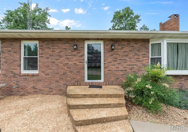 Homes for sale in Perryville, MO | 815 Ridge, Perryville, MO 63775 | MLS# MIS26041898