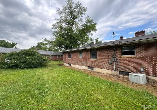 Homes for sale in Cape Girardeau, MO | 214 S Park Ave, Cape Girardeau, MO 63703 | MLS# MIS26041931
