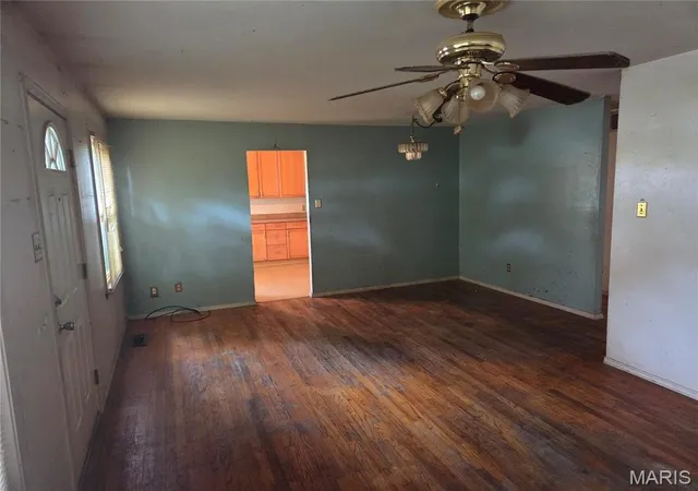 3rd image of 21 Derby Ln, Saint Peters, MO 63376 | MLS# MIS26041935