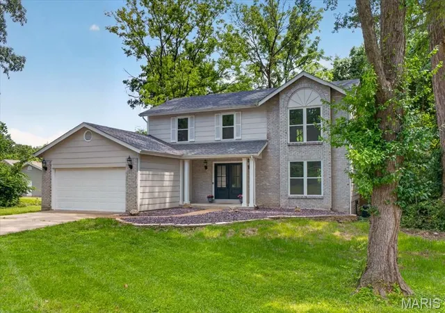 Homes for sale in Creve Coeur, MO | 11330 Elzey St, Creve Coeur, MO 63141 | MLS# MIS26041942