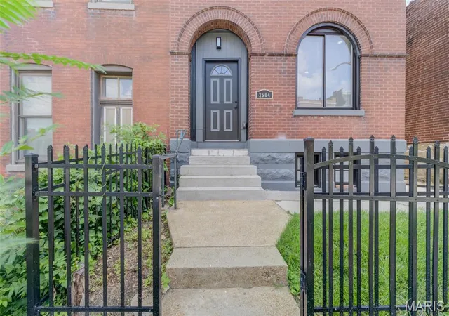 Homes for sale in St Louis, MO | 3504 Illinois Ave, St Louis, MO 63118 | MLS# MIS26041946