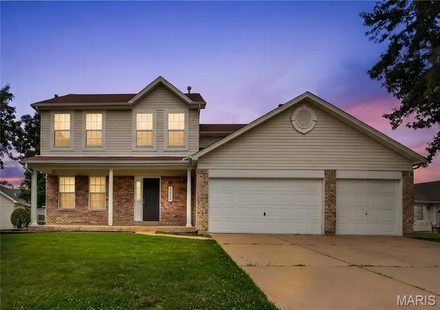 Photo 1 of Sale Pending at 1455 Chambers Dr, O Fallon, MO 63366 | MLS# MIS26041972 | Listing updated on 2026-08-13