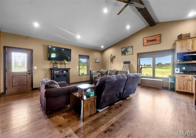 Homes for sale in Perryville, MO | 1856 Pcr 300, Perryville, MO 63775 | MLS# MIS26041982