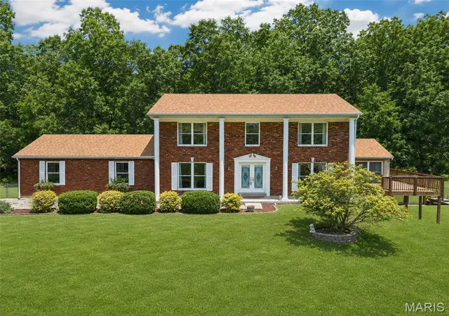 2nd image of 3672 Hawks Rest Rd, Wildwood, MO 63069 | MLS# MIS26042012