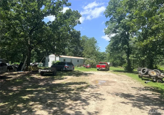 Homes for sale in Salem, MO | 437 County Road 4220, Salem, MO 65560 | MLS# MIS26042017
