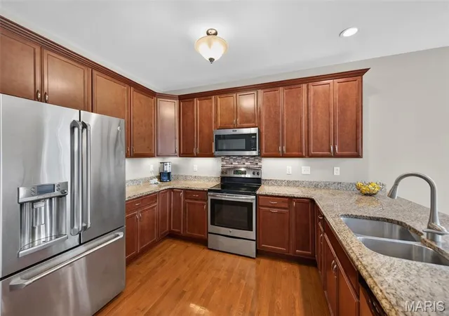 Photo 4 of Single family home for sale at 1125 Duxbury Ln, O Fallon, MO 63366 | MLS# MIS26042037 | Listing updated on 2026-09-17