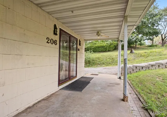 Photo 3 of Single family home for sale at 206 Pamela Dr, Belleville, IL 62223 | MLS# MIS26042042 | Listing updated on 2026-08-30