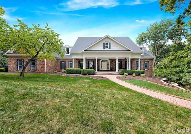 Photo 1 of Single family home for sale at 943 Norrington Way, Fenton, MO 63026 | MLS# MIS26042044 | Listing updated on 2026-09-21