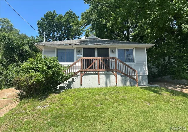 Photo 2 of Multi family home for sale at 4421-23 Hamilton Ave, Saint Louis, MO 63120 | MLS# MIS26042047 | Listing updated on 2026-07-01
