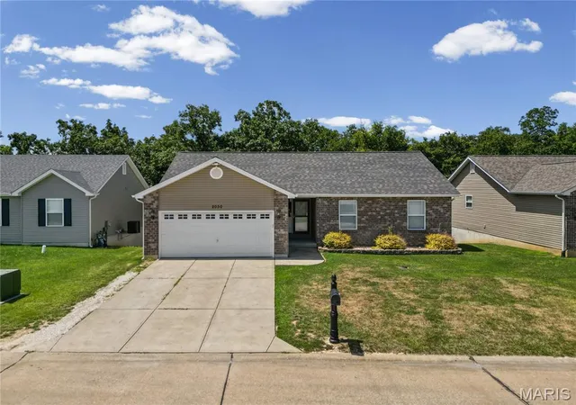 Homes for sale in Pevely, MO | 2050 Magnolia Wy, Pevely, MO 63070 | MLS# MIS26042053