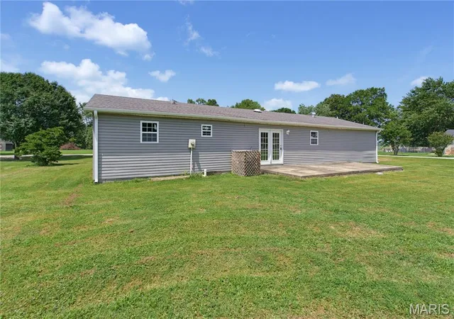 Homes for sale in Poplar Bluff, MO | 206 County Road 560, Poplar Bluff, MO 63901 | MLS# MIS26042086