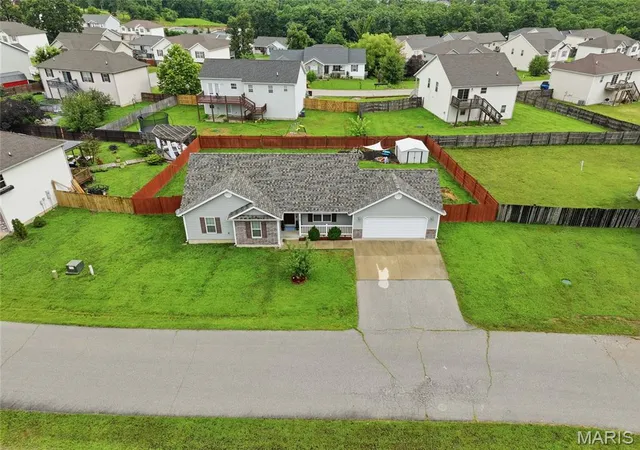 Homes for sale in Waynesville, MO | 23785 Risen Rd, Waynesville, MO 65583 | MLS# MIS26042090