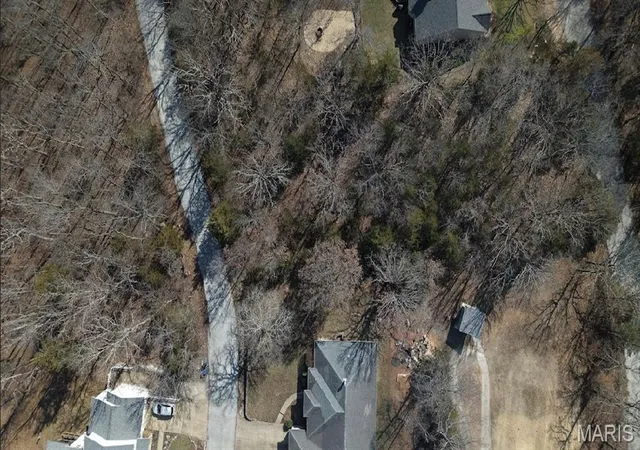 18th image of 9 Magnolia Dr, Hillsboro, MO 63050 | MLS# MIS26042092