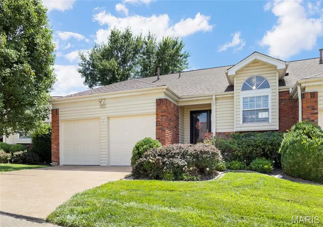 Single family home for sale at 1927 Bennington Common Dr, Saint Louis, MO 63146 | MLS# MIS26042093