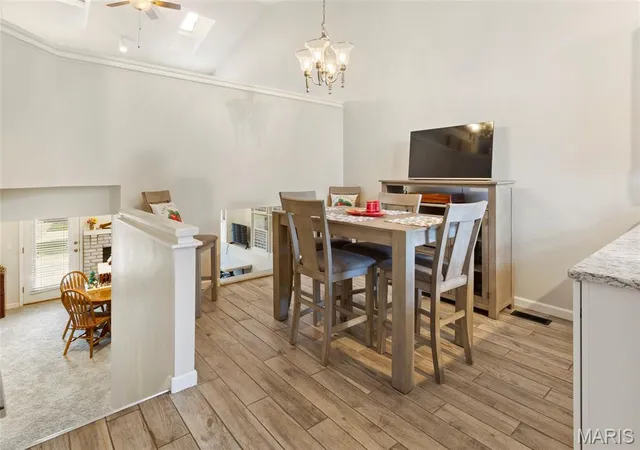Photo 3 of Single family home for sale at 1927 Bennington Common Dr, Saint Louis, MO 63146 | MLS# MIS26042093 | Listing updated on 2026-09-21
