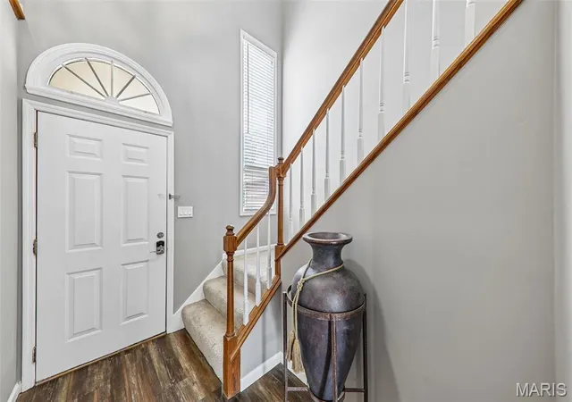 3rd image of 16180 Lea Oak Ct, Chesterfield, MO 63017 | MLS# MIS26042094
