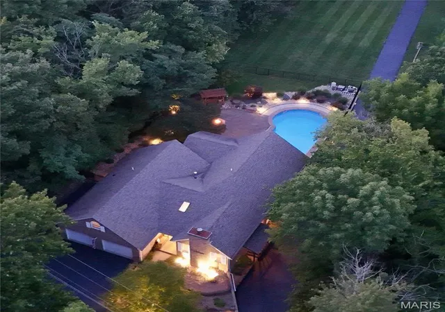Photo 1 of Single family home for sale at 5771 Old Keebler Rd, Collinsville, IL 62234 | MLS# MIS26042097 | Listing updated on 2026-09-14