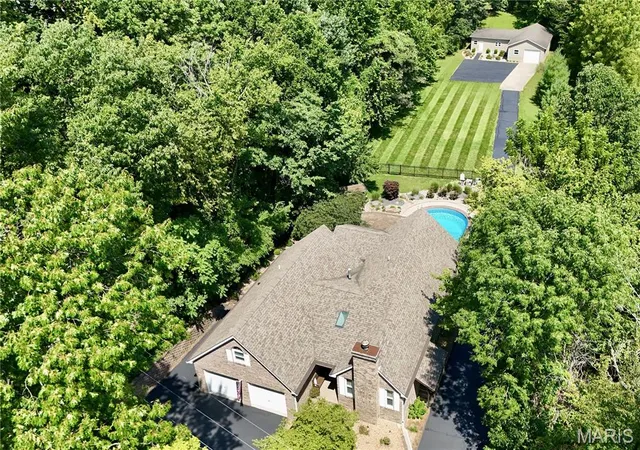 Photo 2 of Single family home for sale at 5771 Old Keebler Rd, Collinsville, IL 62234 | MLS# MIS26042097 | Listing updated on 2026-09-14