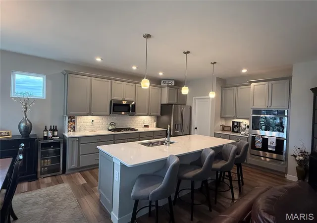 2nd image of 7424 Snowy Owl Ct, Affton, MO 63123 | MLS# MIS26042106