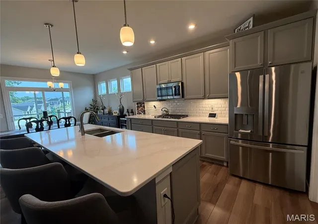 4th image of 7424 Snowy Owl Ct, Affton, MO 63123 | MLS# MIS26042106