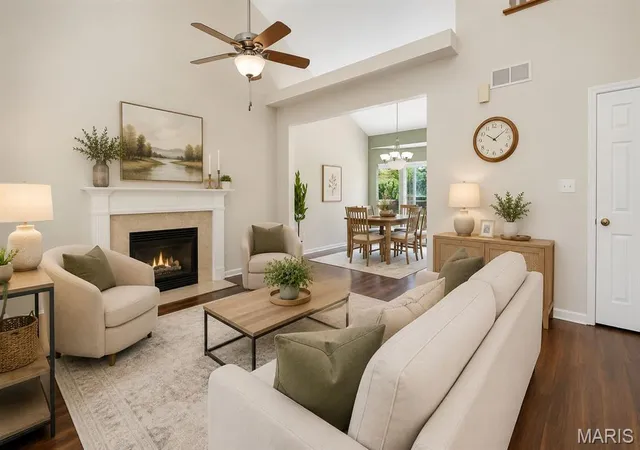 Photo 3 of Single family home for sale at 11 Towergate Ct, Lake Saint Louis, MO 63367 | MLS# MIS26042129 | Listing updated on 2026-09-13